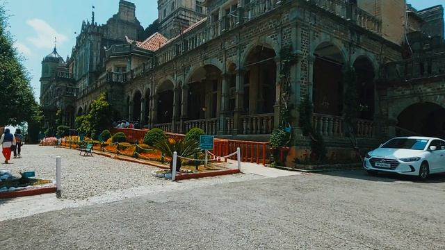 Почему я ,,плетусь,, сзади и вечно теряю мужа. Ну как они тут ездят? смотреть онлайн