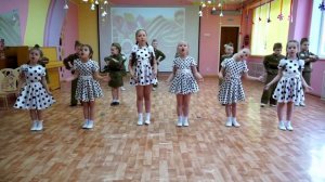 Детский сад № 193 ансамбль "Звонкие голоса" песня "Катюша"