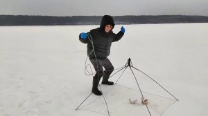 Зимняя рыбалка на паука. зимняя рыбалка