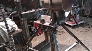 трубные тиски аля  RIDGIT на треноге своими руками