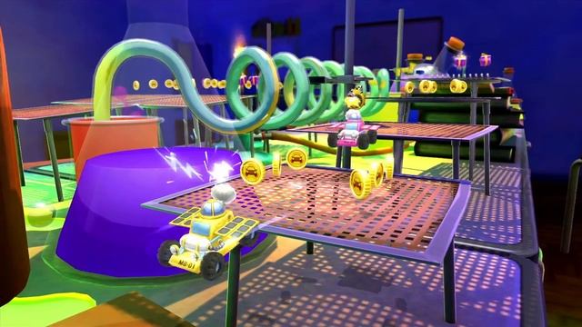 Frantic Table Top Racing - Toybox Turbos Out Now! смотреть онлайн