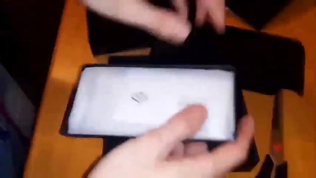 Распаковка и первое включение Meizu 16th смотреть онлайн