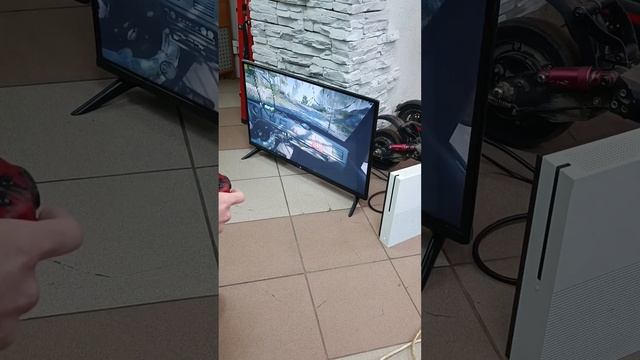 Видеообзор игровая пристака Xbox One S 1Tb В143КН0006774