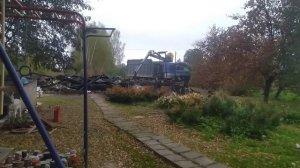 Вывезли сгоревший дом...переставили беседку.... очень много работы