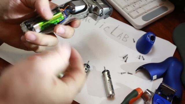 Бритва Панасоник. Замена батарей. Своими руками. Panasonic ES6003. How to change battery DIY. смотреть онлайн