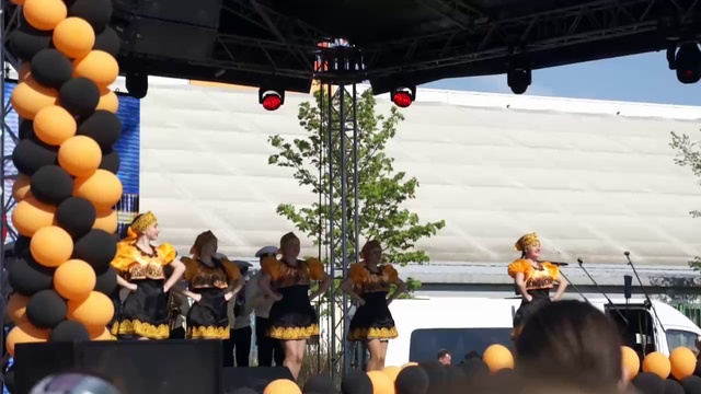 День Победы __9 мая 2016г.__парк Малиновка смотреть онлайн