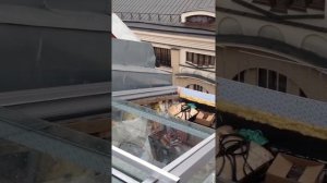 Раздвижная стеклянная крыша