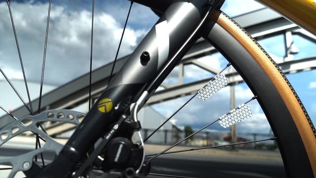 FLECTR 360 WING | The bike reflector with 360° visibility смотреть онлайн