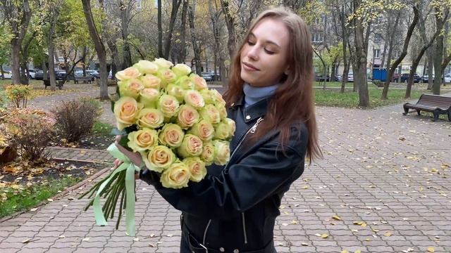 Пионовидная роза Динамик смотреть онлайн