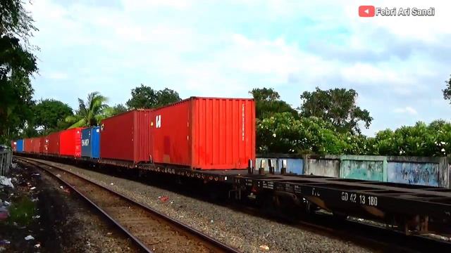 BALAPAN KERETA MONSTER 2 KEPALA DIATAS RUMAH смотреть онлайн