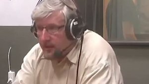 С Савельев   Почему у нас много умных