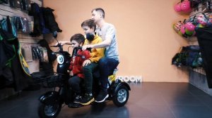 Электротрайк RuTrike Шкипер, этот скутер везет троих