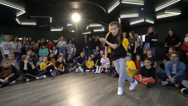 Lil Drew vs Ириска | Hip-Hop Kids | 1/8 | BSB 2019 смотреть онлайн