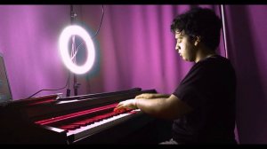 Love Story - Indila _ (Piano Cover)