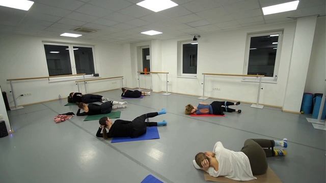 STRETCHING CLASS / BALLET GYMNASTIC / WORKOUT #ballet #stretching #fitness смотреть онлайн