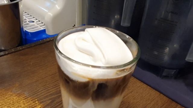 Сетевая кофейня Hands Coffee в Корее/#핸즈커피/#Корейское_кафе