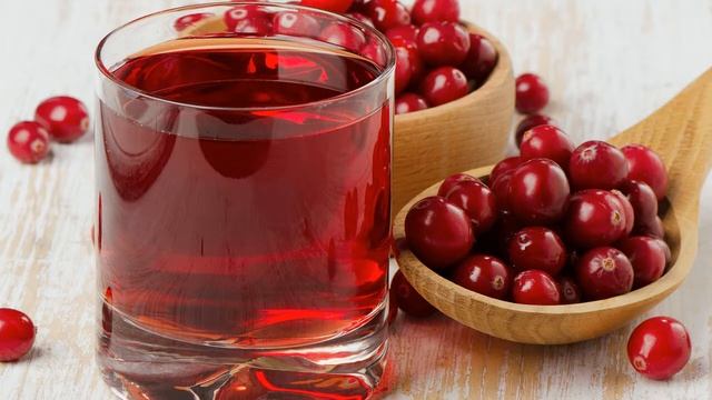 Как правильно сварить компот из замороженных ягод и сохранить витамины