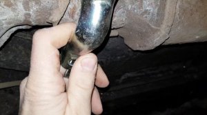 Соединение штанов и резонатора таврия славута