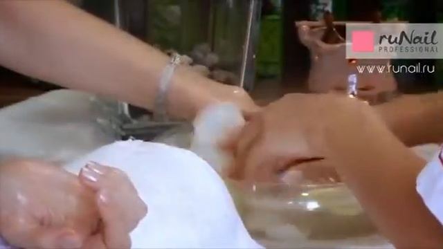 ruNail Professional: Spa-маникюр "Массаж кисточкой" видео урок