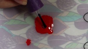 Classic Red and Negative Space Nail Art - Классический красный маникюр, негативное пространство