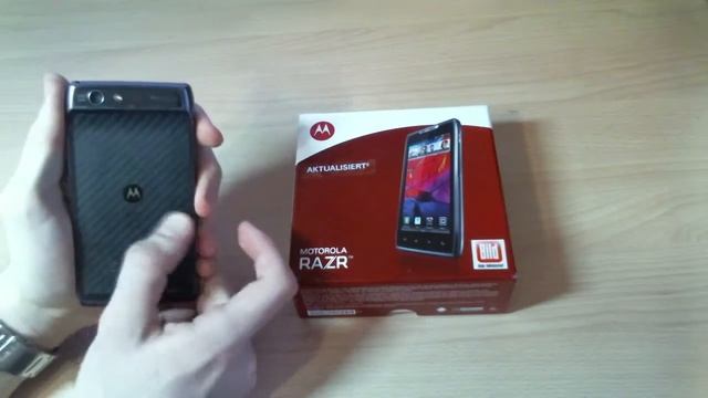 Motorola Droid Razr обзор после использования