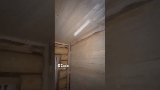 Плинтус из НЕОБРЕЗНОЙ доски в БАНЕ!!
