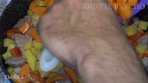 Тыква фаршированная мясом и овощами запечённая в духовке вкусно и полезно все в восторге.