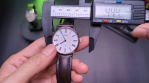 [868K] - Đồng hồ cơ lên dây cót bằng tay mặt số la mã Seiko máy 2220A