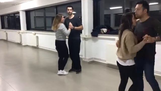 ZUMBA BRUNO HERMIDA (CLASES DE BAILE) смотреть онлайн