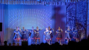 Ретро-попурри. Танцевальная зарисовка. 4K(UHD).