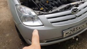 Toyota Spacio химическая полировка фар.