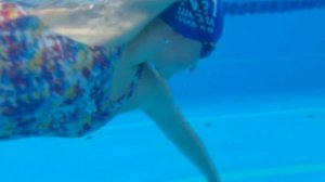 Основные ошибки при плавании кролем.