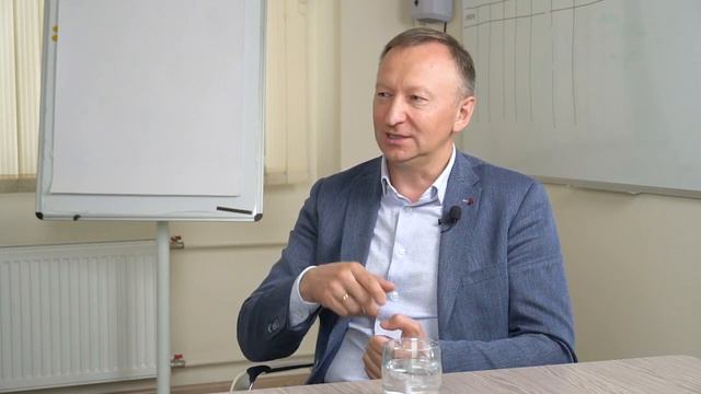 Отслойка сетчатки. Симптомы и лечение.