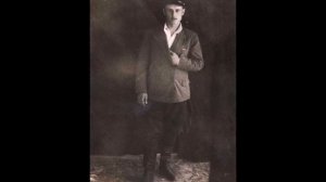 "А в садочке при долине". Поют Алевтина Токарева и Андрей Гольский.