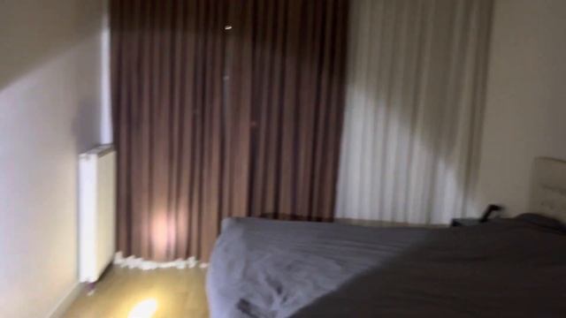 Хватит разряжать айфон лучше купить фонарик - павербанк 2в1 И подсветить и айфон зарядить незаменим смотреть онлайн