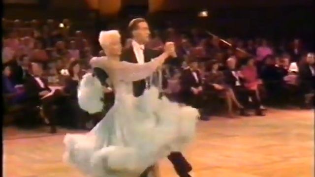 Sharp & Classic | Andrew Sinkinson & Loraine Barry | Tango смотреть онлайн