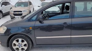 Avensis Verso 02г.2.0мт,565т.р.