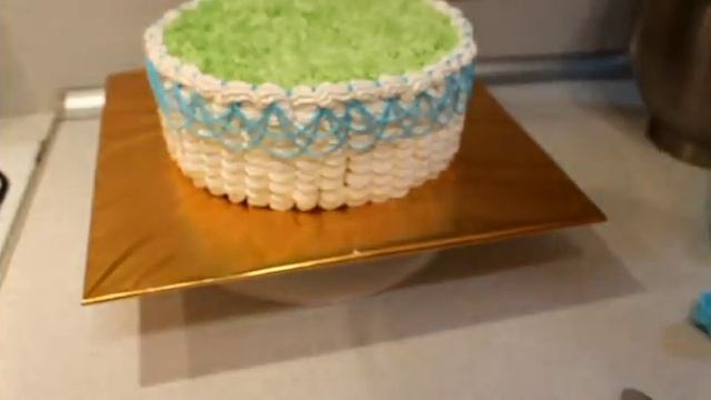 Как украсить торт на день рождения. Семейный торт мужчине на день рождения смотреть онлайн