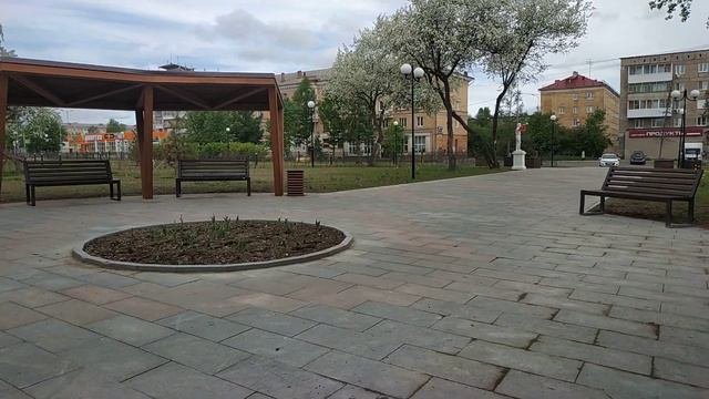Спасите Вилли. Вилли в наморднике.