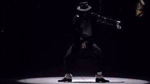 Вот как танцует Майкл Джексон 2020?