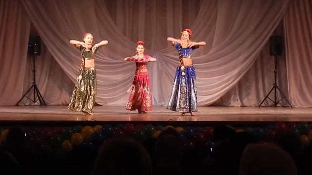 Ансамбль индийского танца "Санам" - "Aaja Nachle!" ("Давайте танцевать")