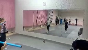 Занятие по хореографии и дефиле в Театре Мод "kids' PODIUM"