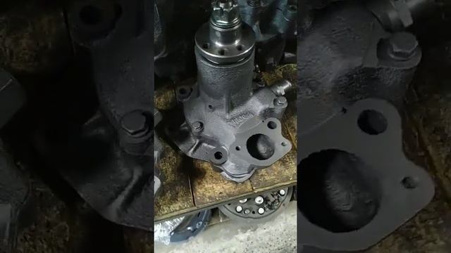 Помпа СМД-18 с печкой комбайна Нива смотреть онлайн