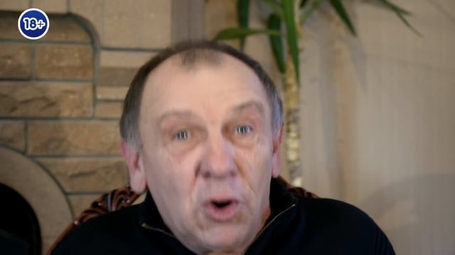 Анекдот про жену с бодуна, секрет пунктуальности и жизнь наоборот.