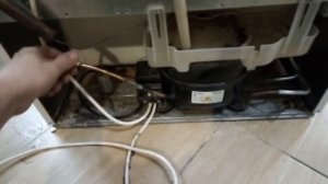 Ремонт холодильника Ariston не холодит