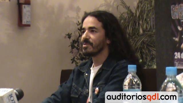 Presentación del proyecto Hoppo! y Vakna Kobal. смотреть онлайн