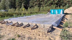 Уход за бетоном после заливки и тест нового триммера #фундамент #своимируками #триммер