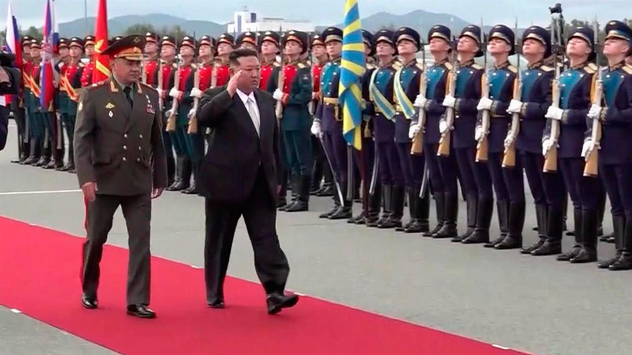 Лидер КНДР в Приморье посетил аэродром и побывал на фрегате Тихоокеанского флота