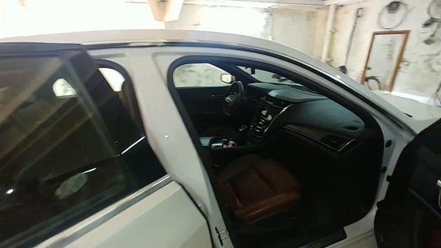 Cadillac CT6 2016 года (Кадиллак) ремонт шторки люка