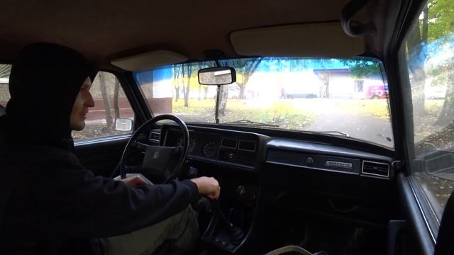 Классика по низу рынка. 2107 Баклажан. Первый раз за рулем. смотреть онлайн